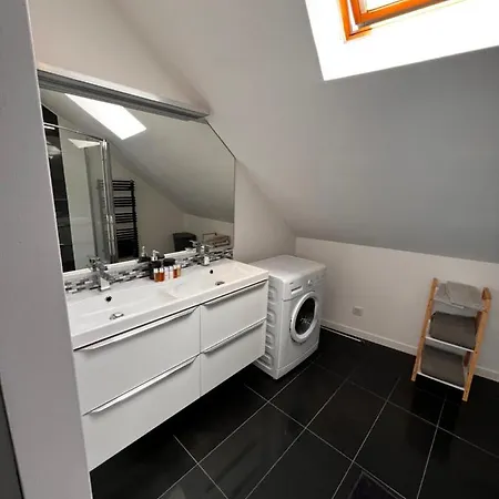 Fauvette Spacieux Duplex Hyper Centre * إيبيرني